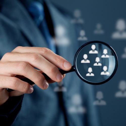 understand your target audience - digital marketing plan for small businesses